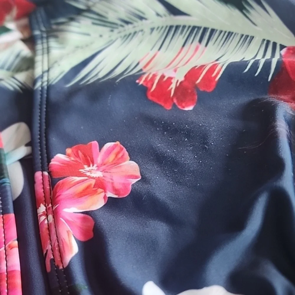 Women's Floral swim‎ suit - Picture 9 of 9